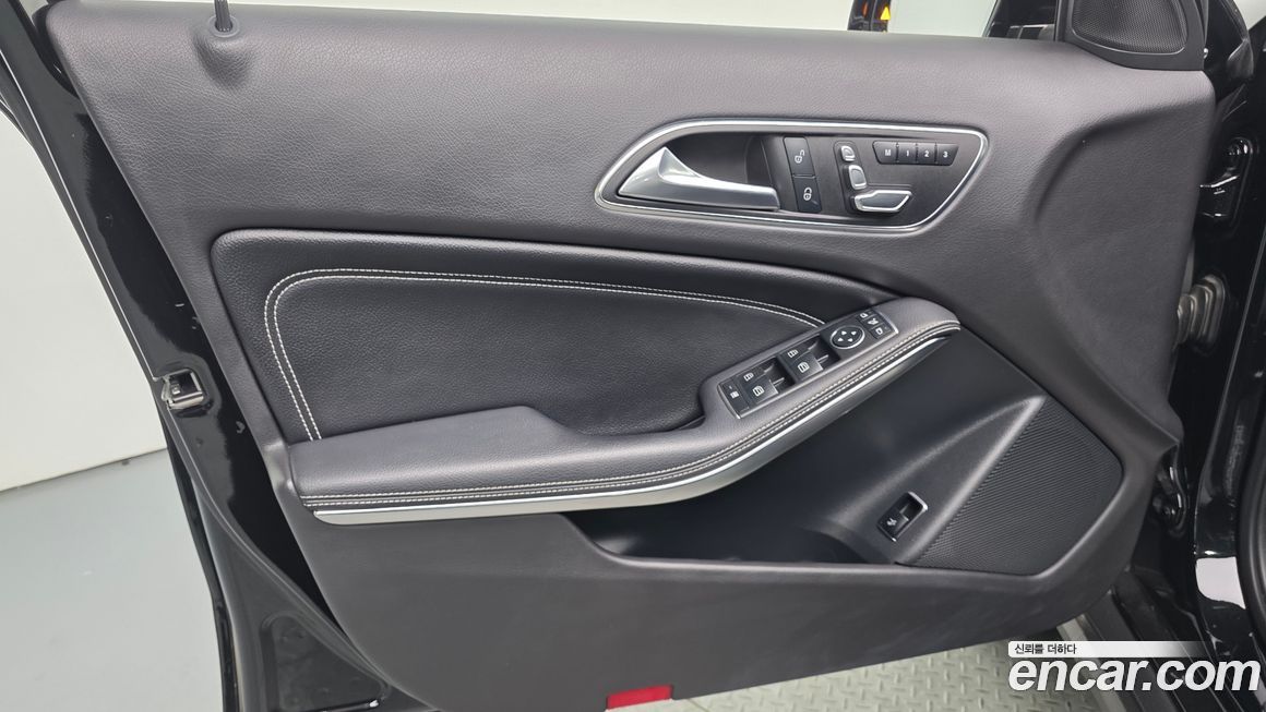 Mercedes-Benz GLA-Class 2018