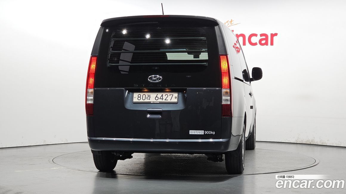 Hyundai Staria 2022