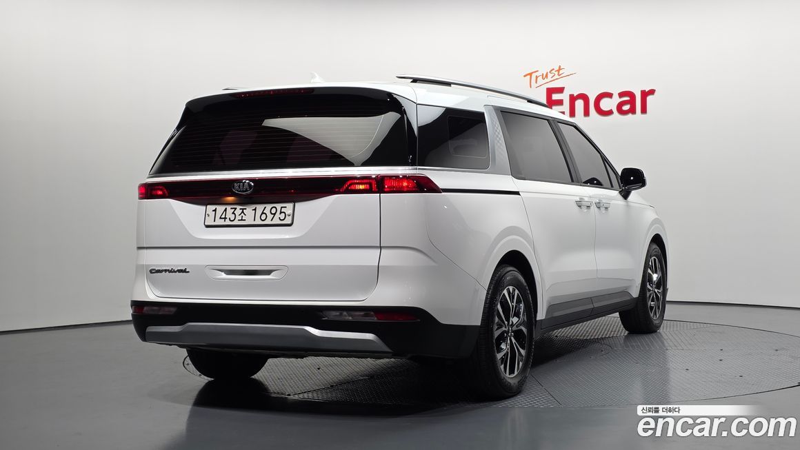 Kia Canival 2021
