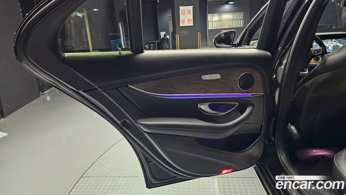 Mercedes-Benz E-Class 2017