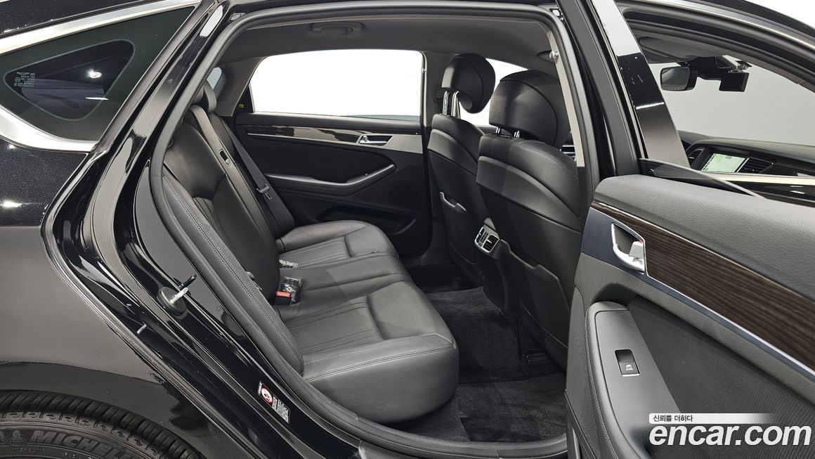 Genesis G80 2017