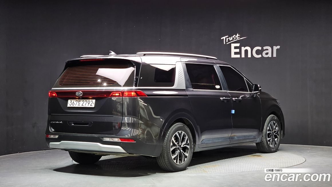 Kia Canival 2021