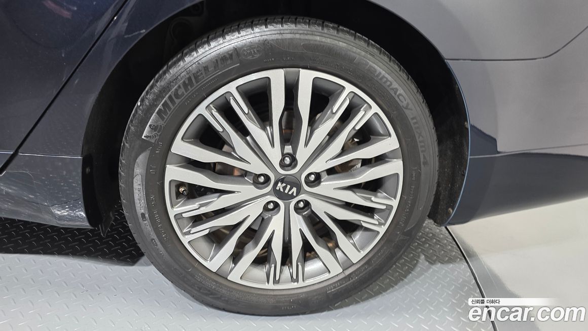 Kia K7 2020