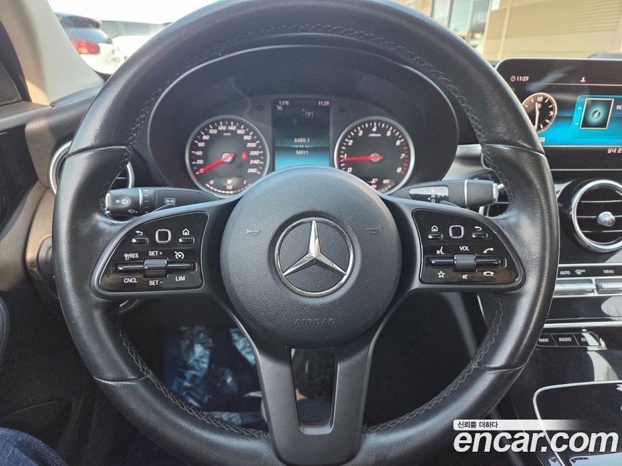 Mercedes-Benz C-Class 2019