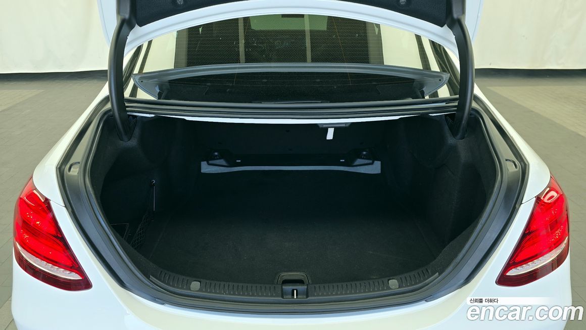 Mercedes-Benz E-Class 2017