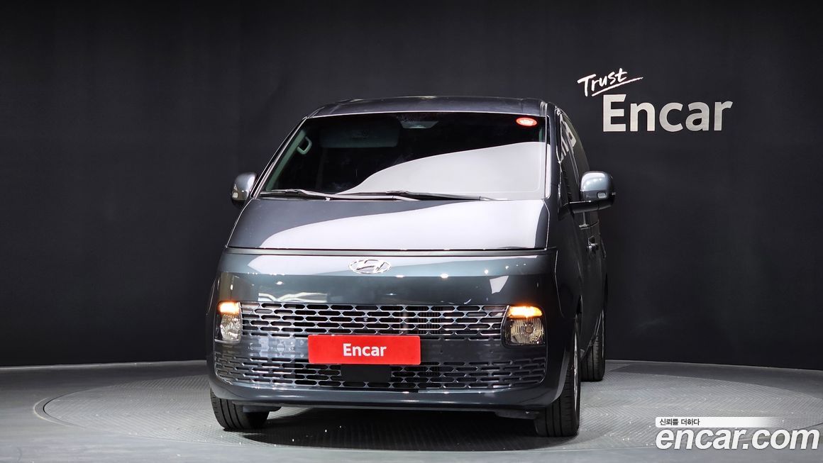Hyundai Staria 2022