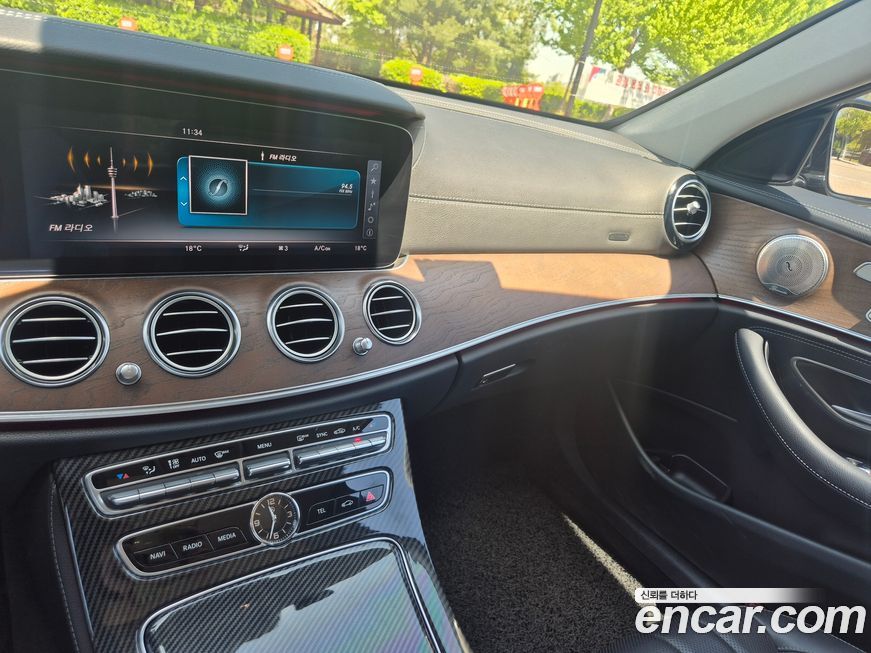 Mercedes-Benz E-Class 2017
