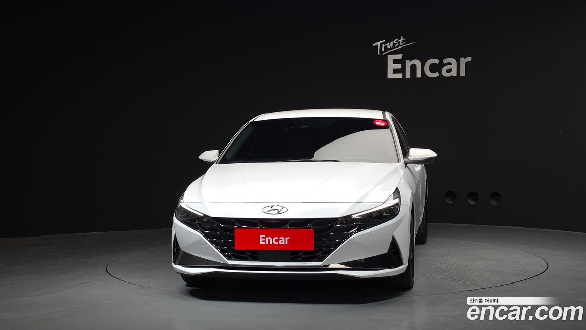 Hyundai AVANTE 2021