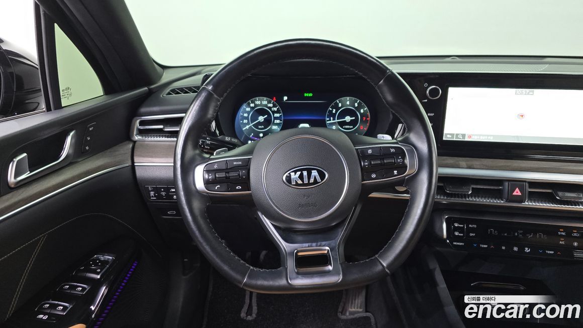Kia K5 2021