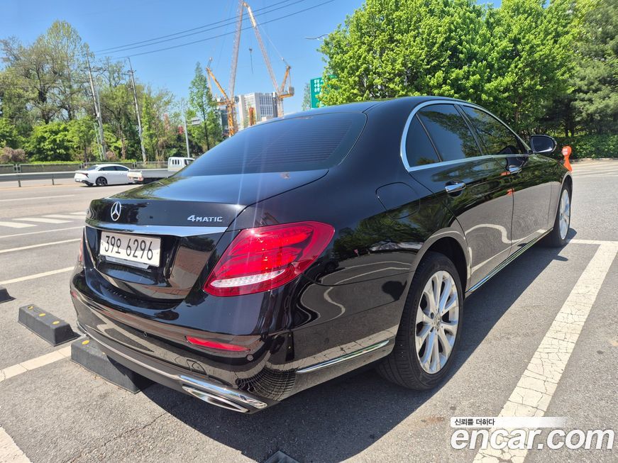 Mercedes-Benz E-Class 2017