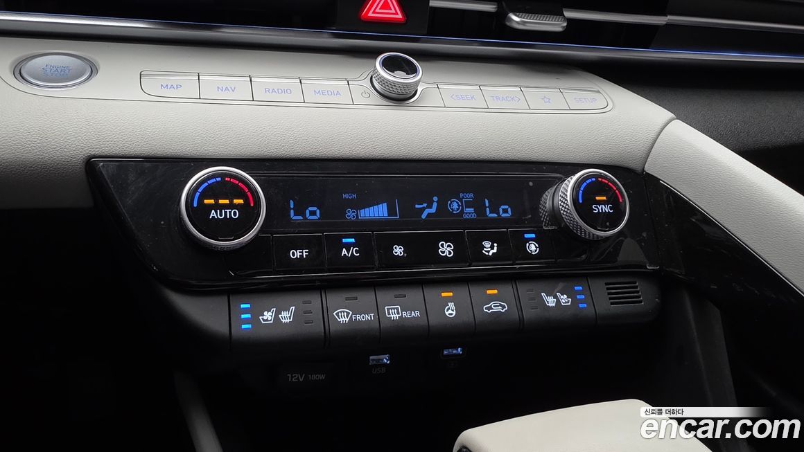 Hyundai AVANTE 2021