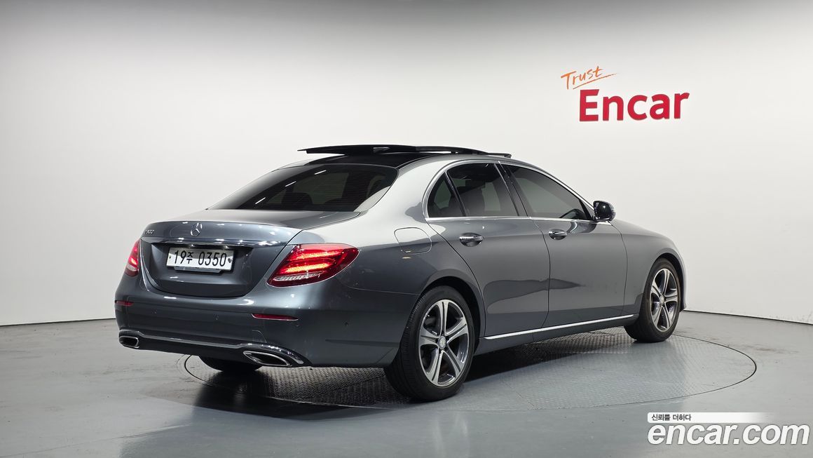 Mercedes-Benz E-Class 2017