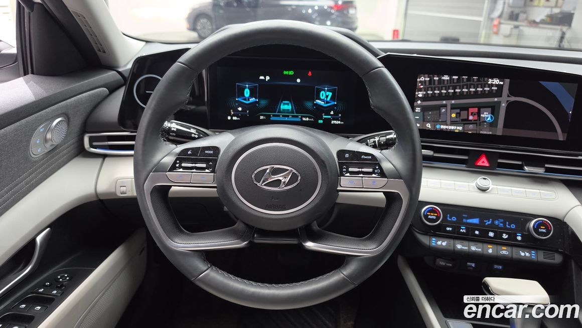 Hyundai AVANTE 2021