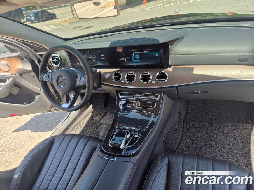 Mercedes-Benz E-Class 2017