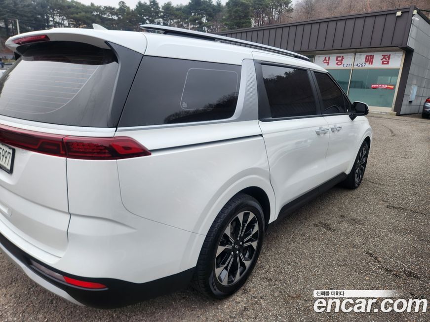 Kia Canival 2021