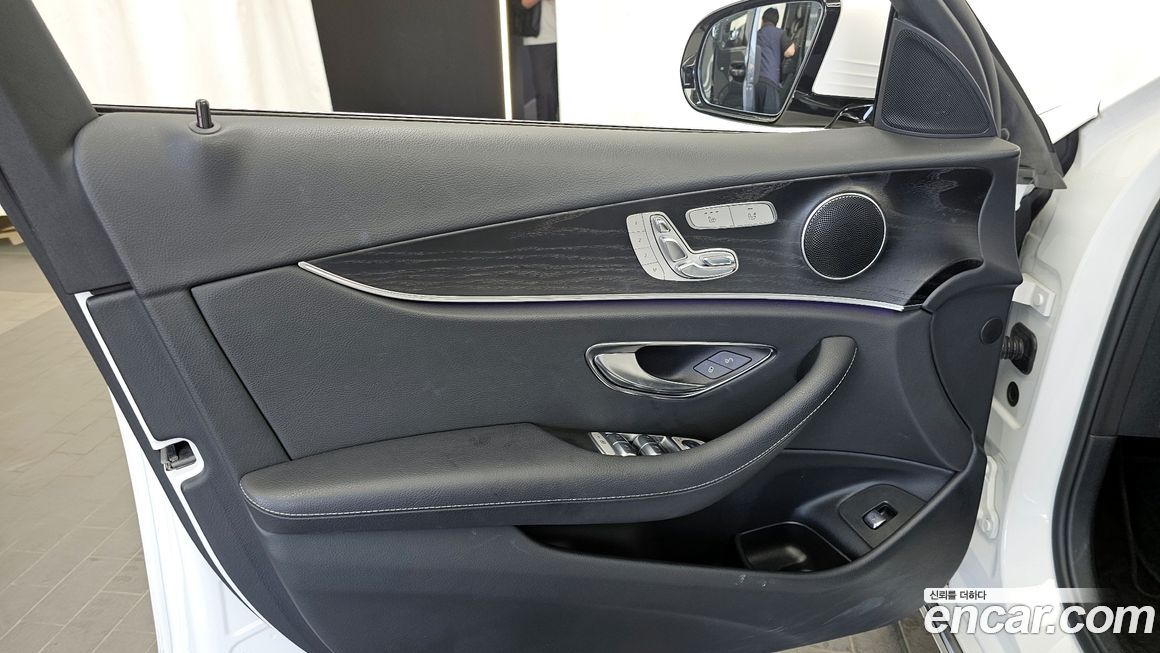 Mercedes-Benz E-Class 2018