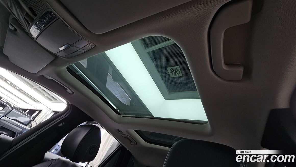 Mercedes-Benz GLC-Class 2018