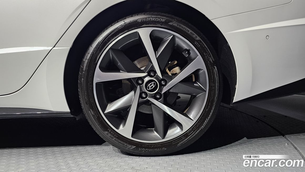 Hyundai Sonata 2022