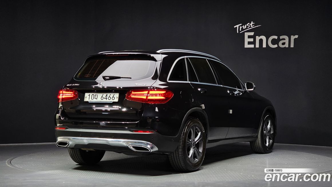 Mercedes-Benz GLC-Class 2018