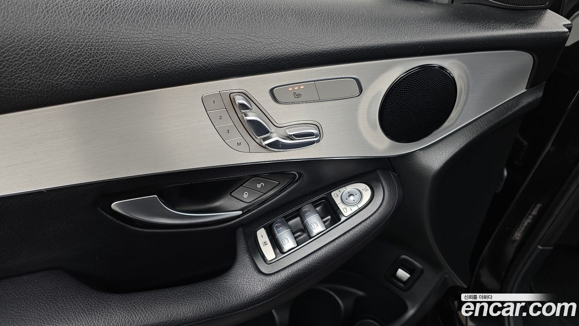 Mercedes-Benz GLC-Class 2018