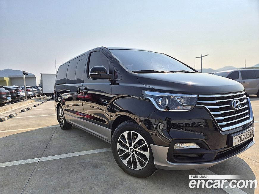 Hyundai Starex 2019
