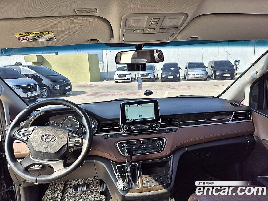 Hyundai Starex 2019