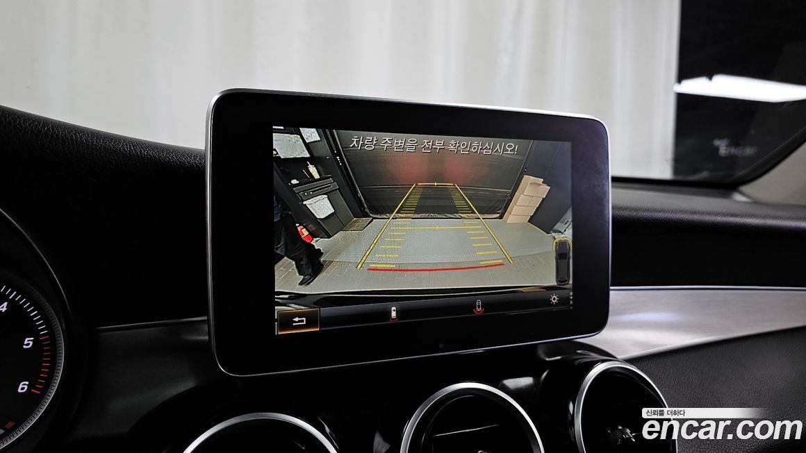 Mercedes-Benz GLC-Class 2018