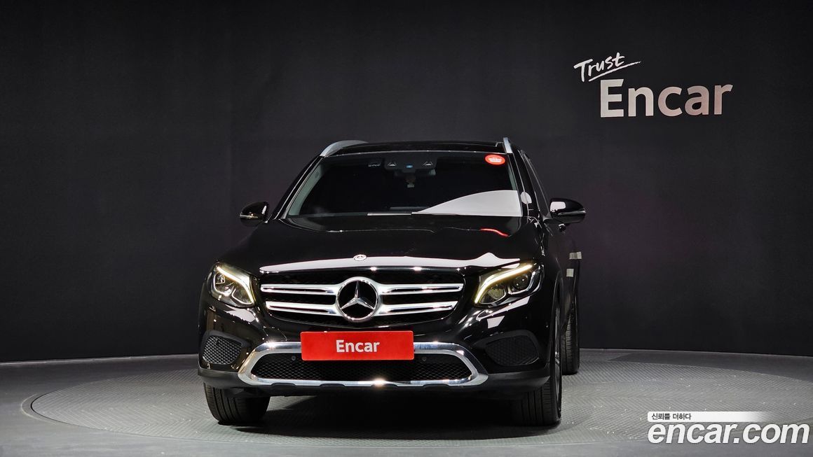 Mercedes-Benz GLC-Class 2018