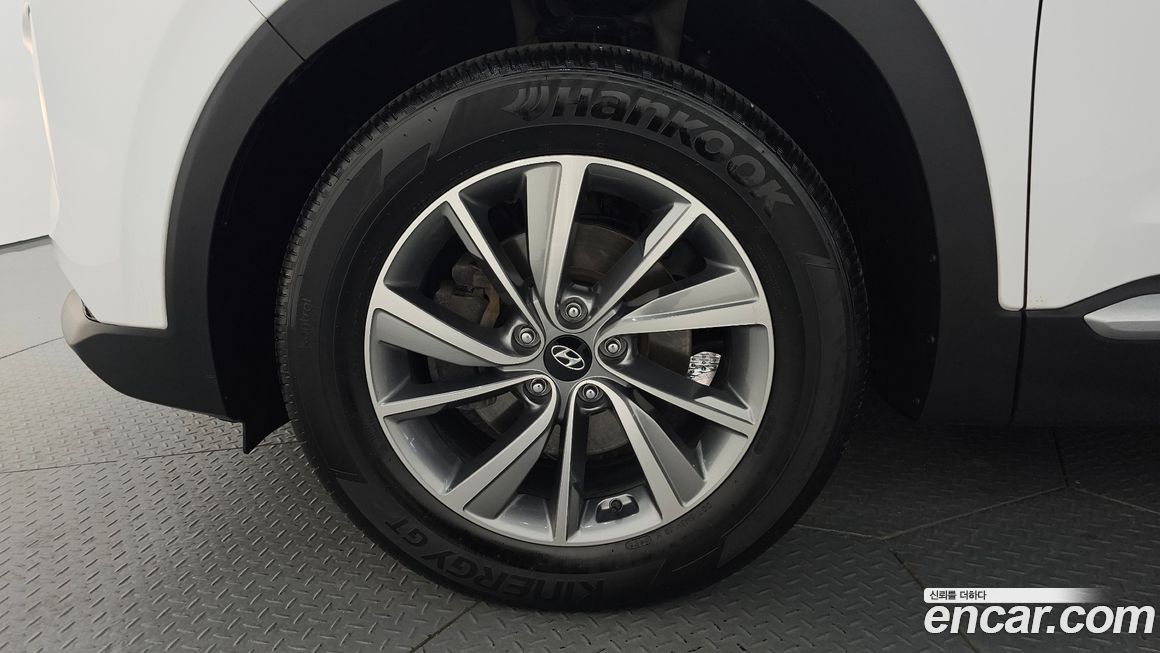 Hyundai Santafe 2020