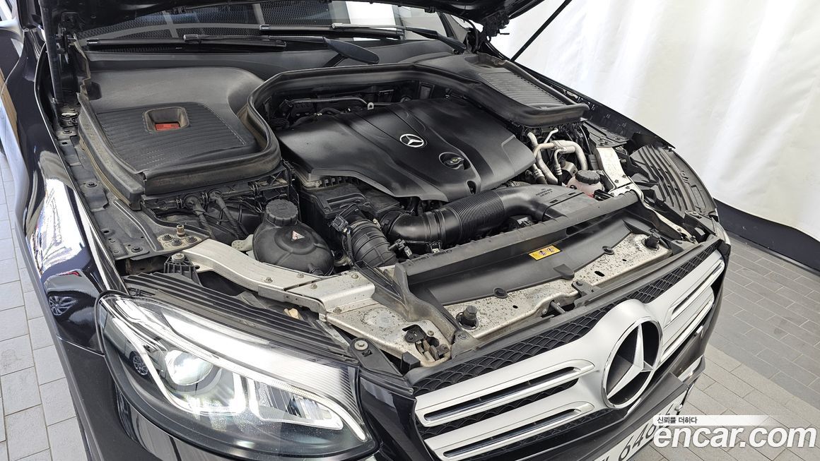 Mercedes-Benz GLC-Class 2018