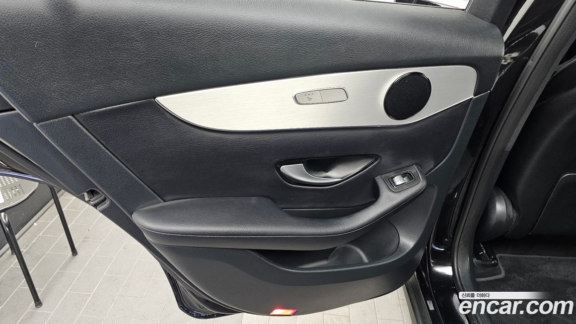 Mercedes-Benz GLC-Class 2018