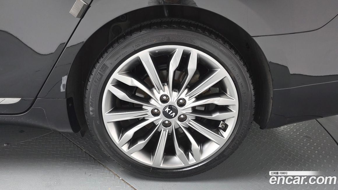 Kia K7 2020