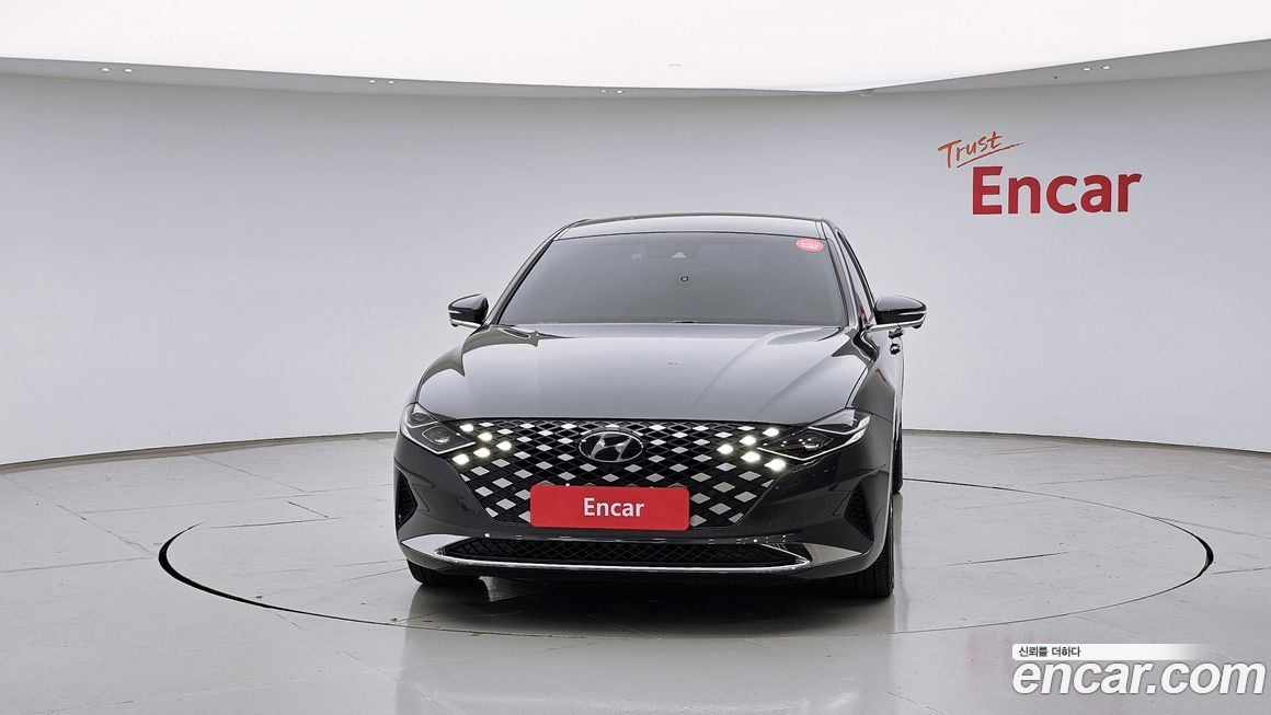 Hyundai Grandeur 2022
