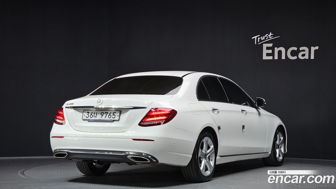 Mercedes-Benz E-Class 2018