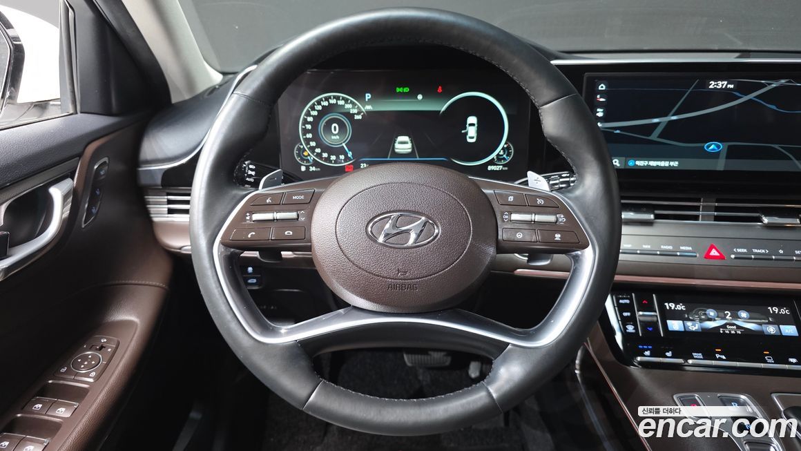 Hyundai Grandeur 2020
