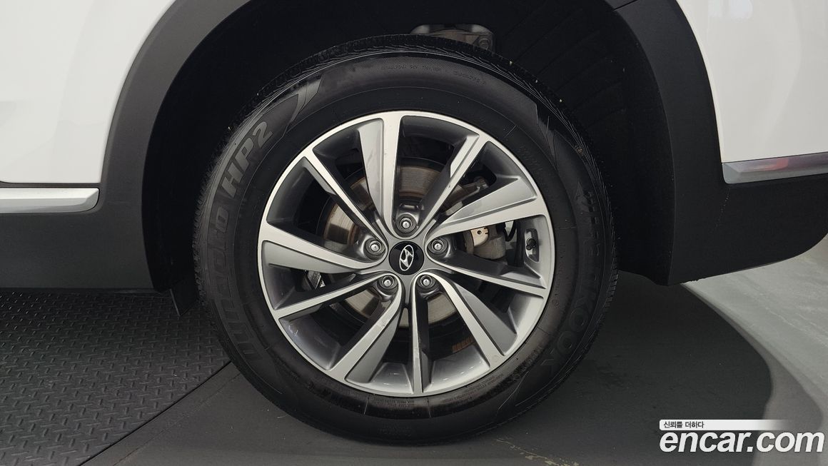 Hyundai Santafe 2020