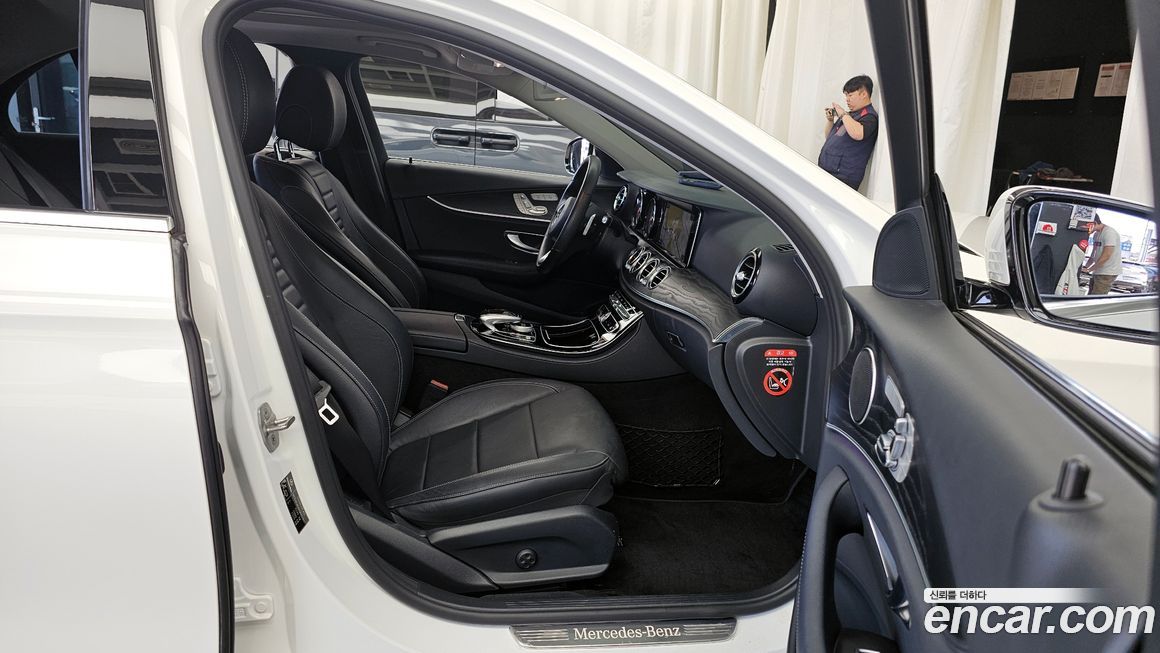 Mercedes-Benz E-Class 2018