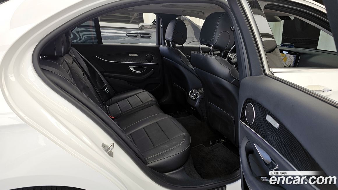 Mercedes-Benz E-Class 2018