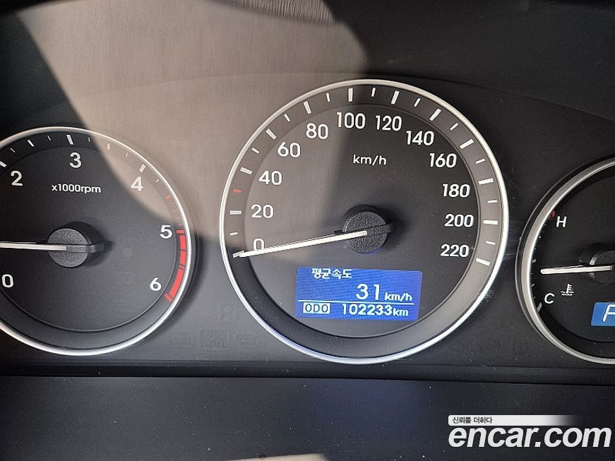 Hyundai Starex 2019