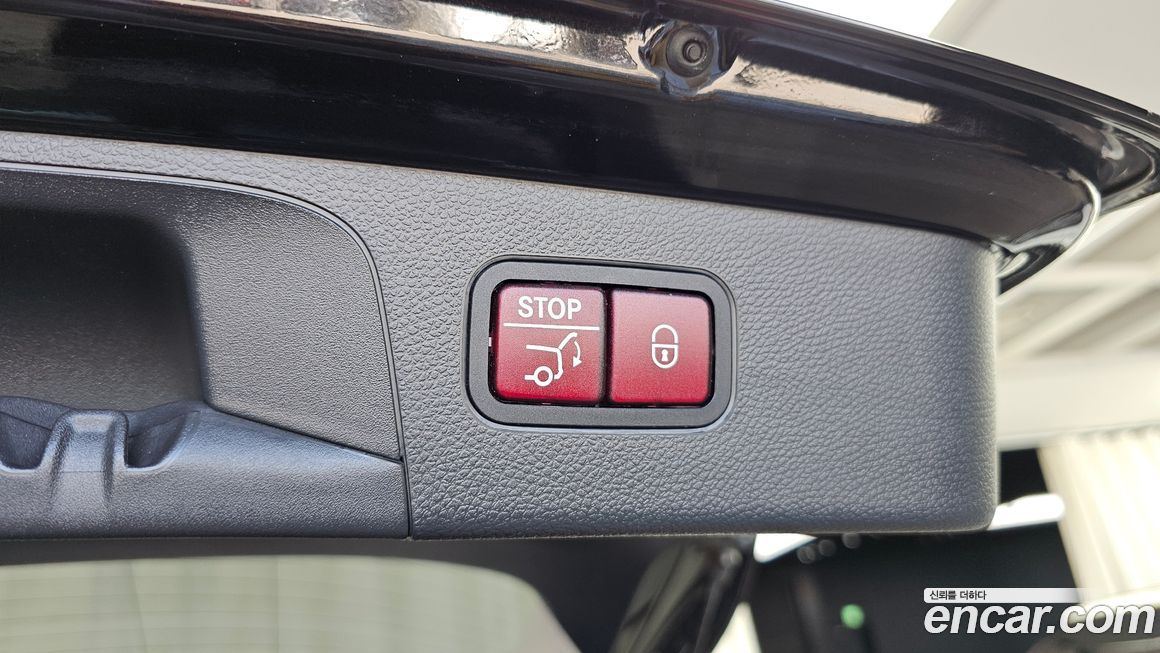 Mercedes-Benz GLC-Class 2018