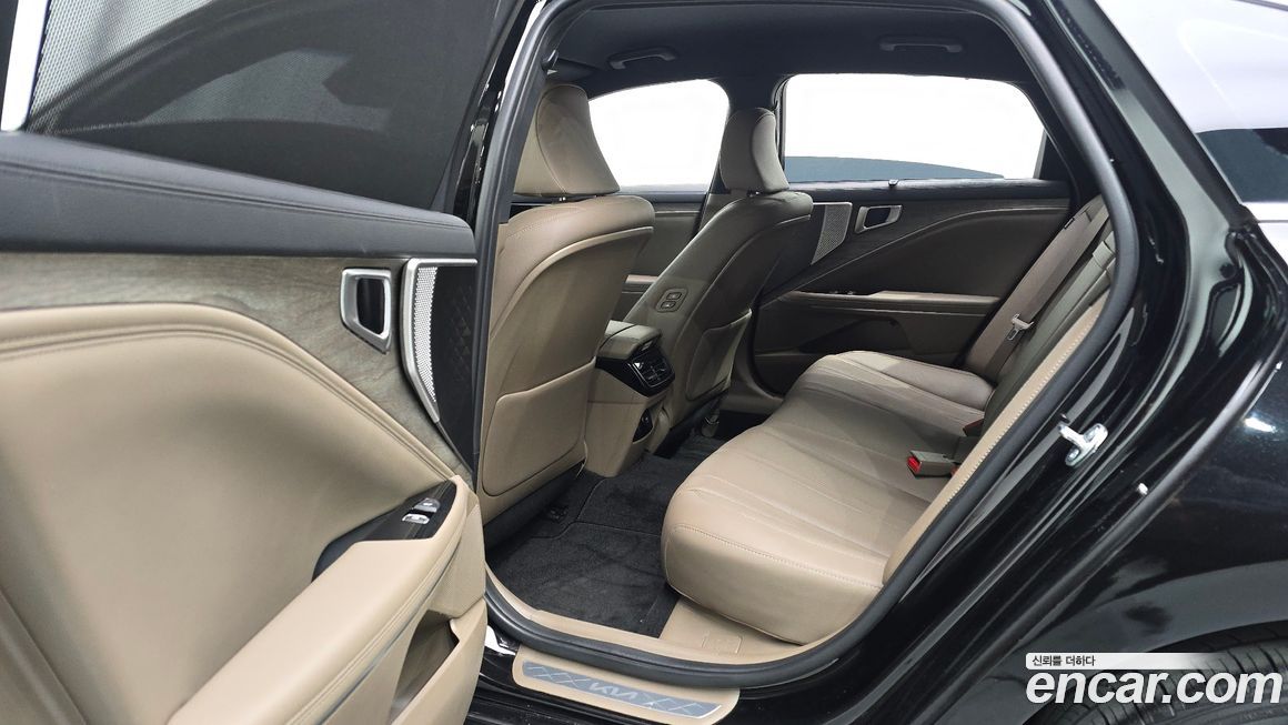 Kia K8 2023