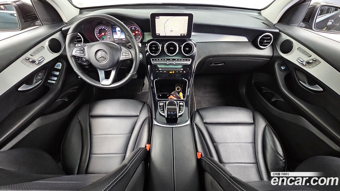 Mercedes-Benz GLC-Class 2018