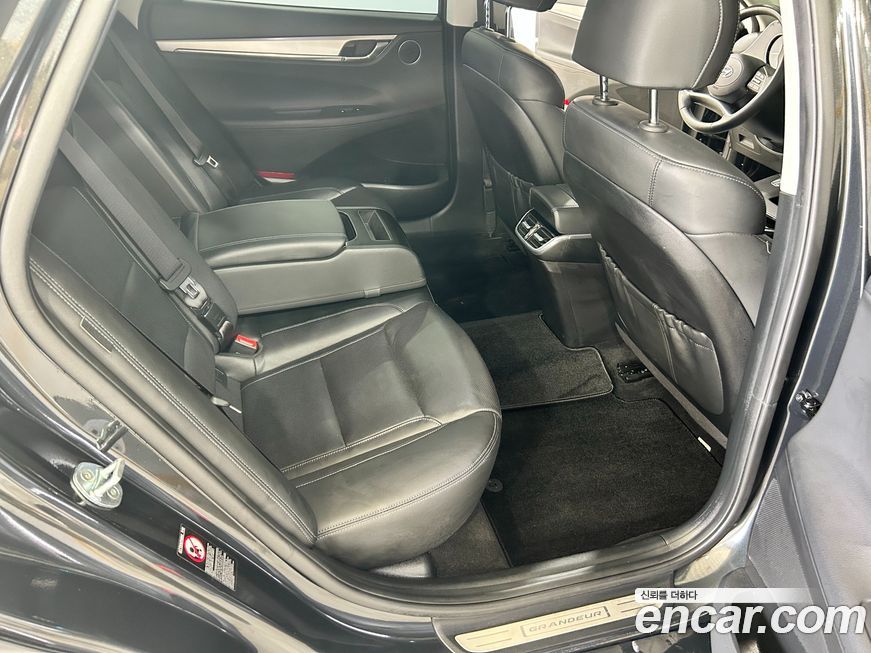 Hyundai Grandeur 2021