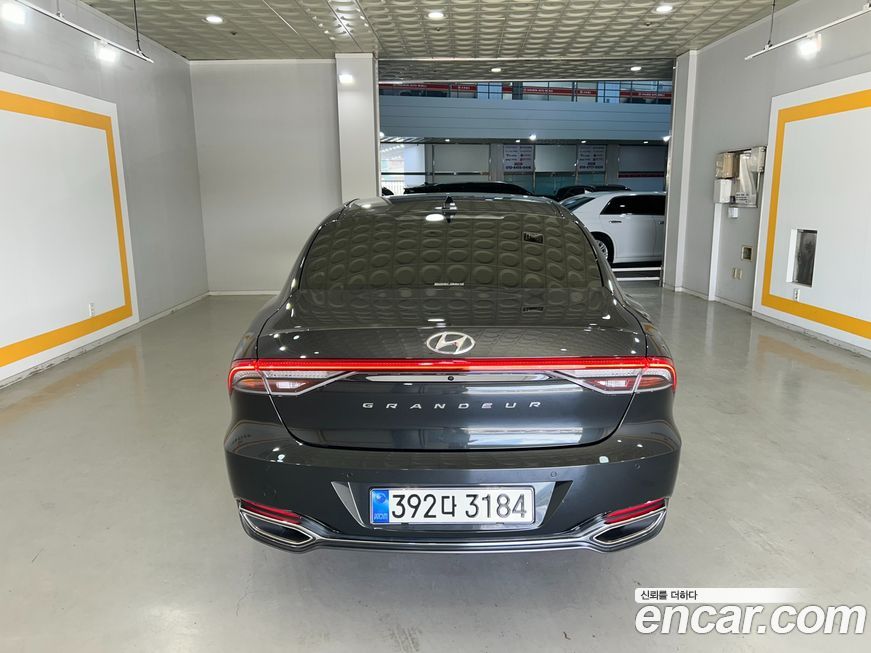 Hyundai Grandeur 2021