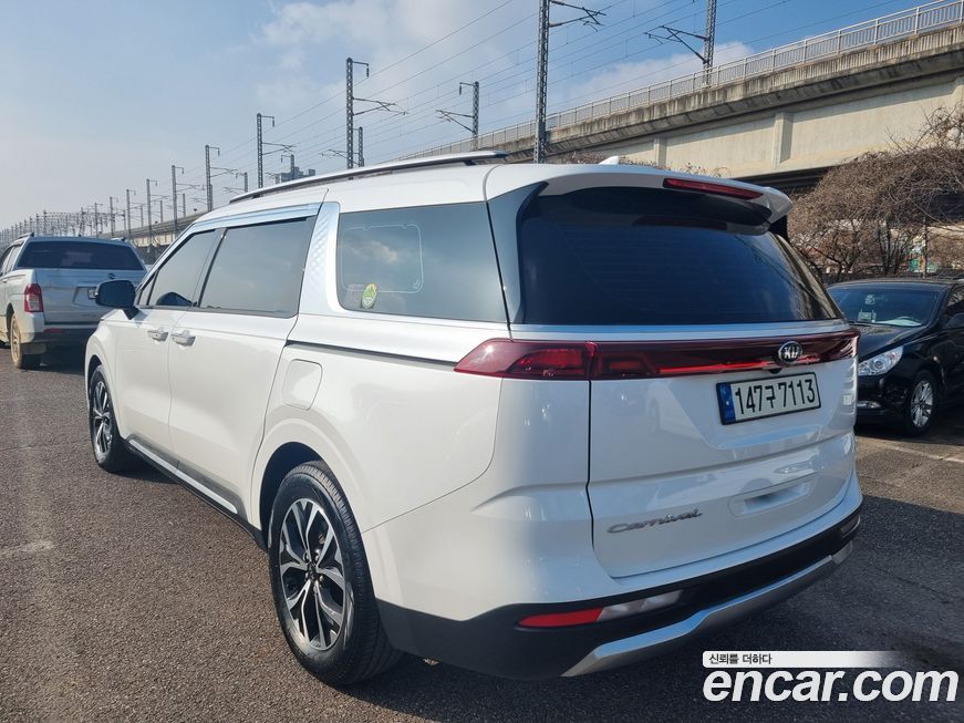 Kia Canival 2021