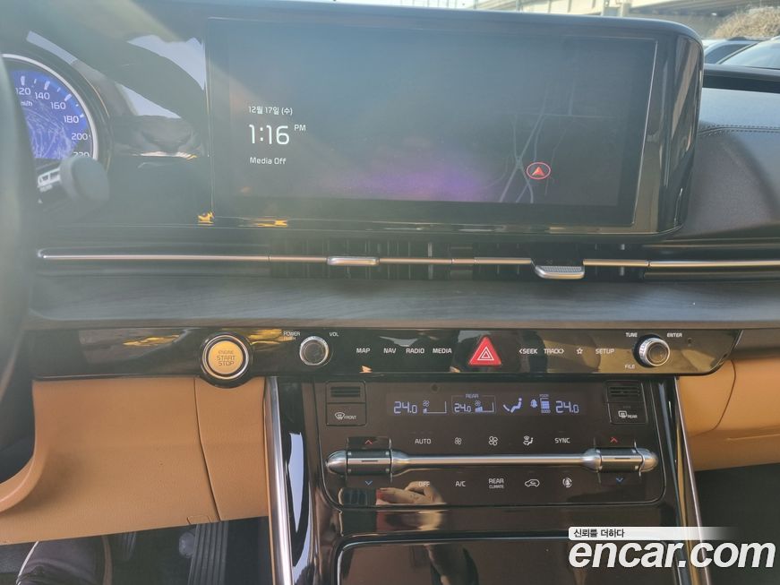 Kia Canival 2021
