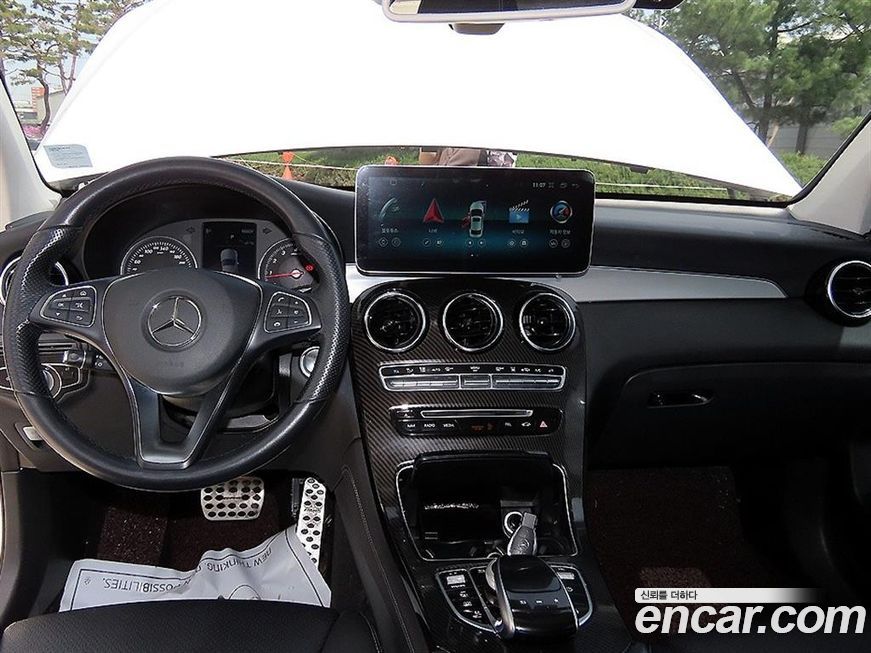 Mercedes-Benz GLC-Class 2019