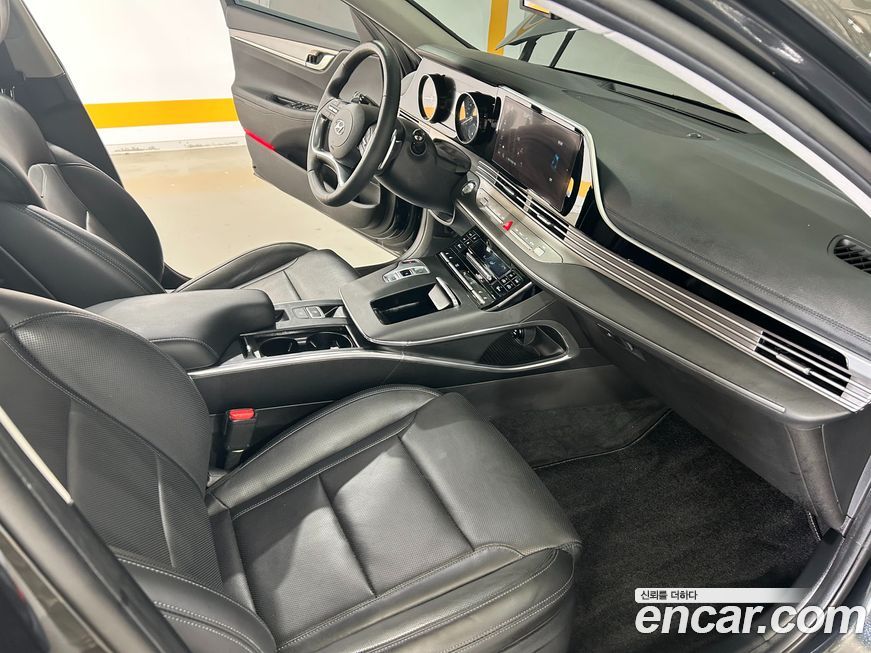Hyundai Grandeur 2021