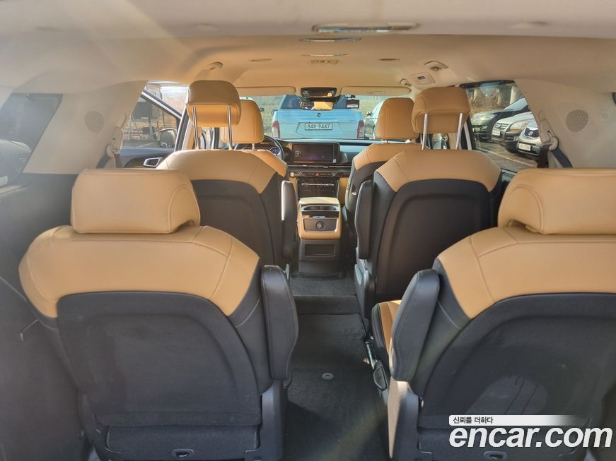 Kia Canival 2021