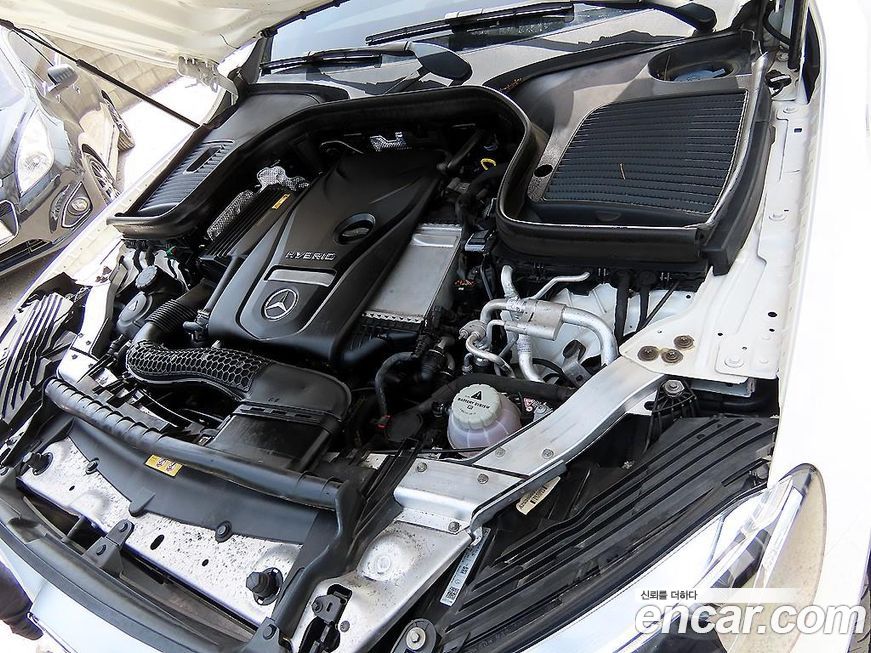 Mercedes-Benz GLC-Class 2019